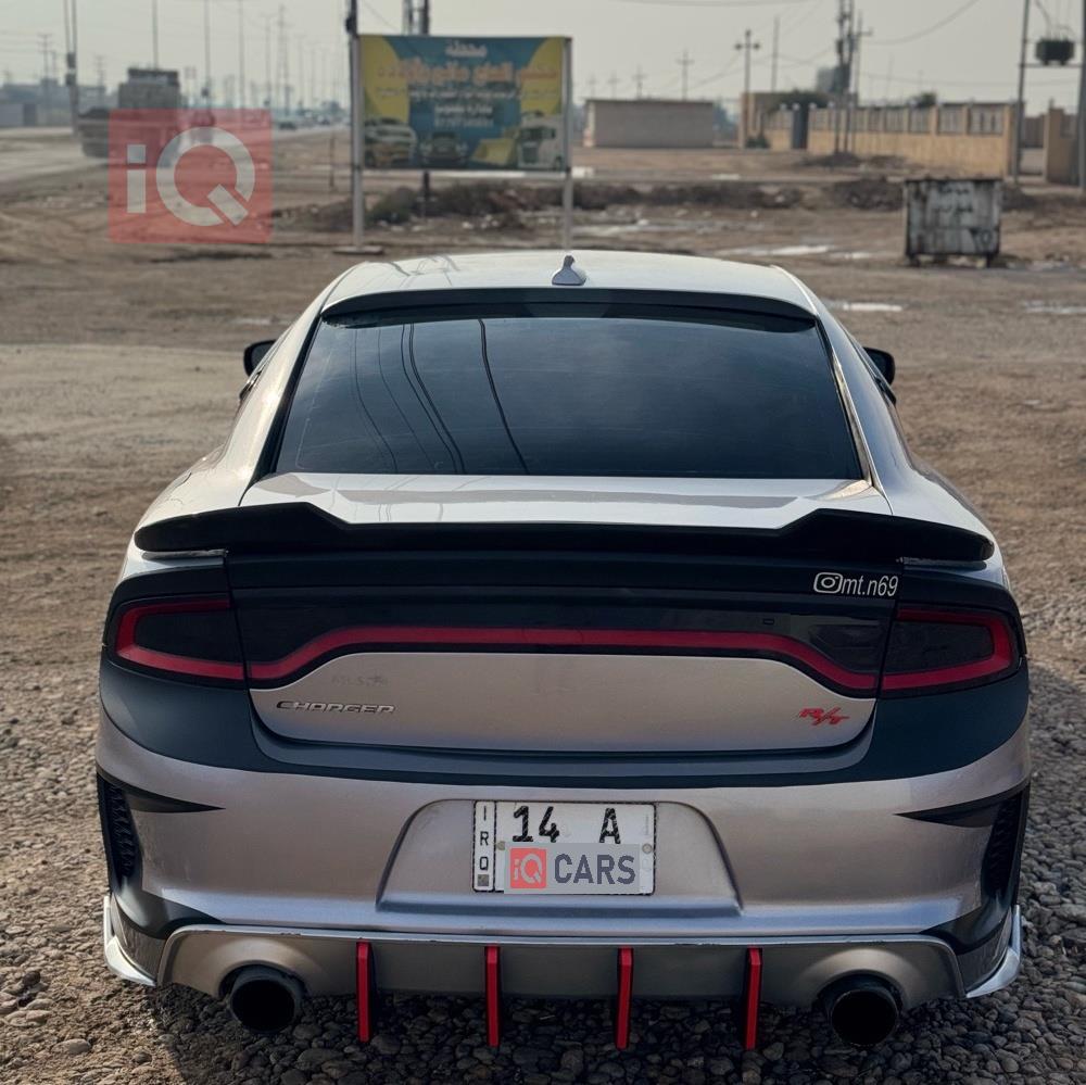 دودج تشارجر